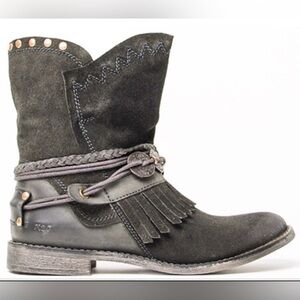 Anaeh Black Musse & Cloud Suede Ankle Boot with Fringe Women’s Size 9 NEW